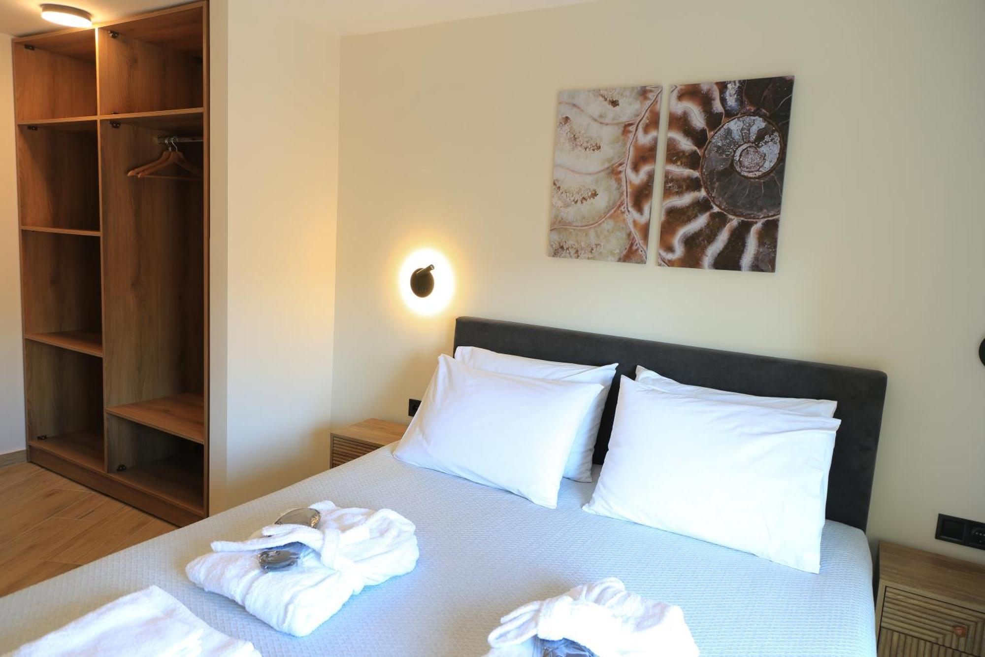 Beyond The Castle Apartment เทสซาโลนิกิ ภายนอก รูปภาพ