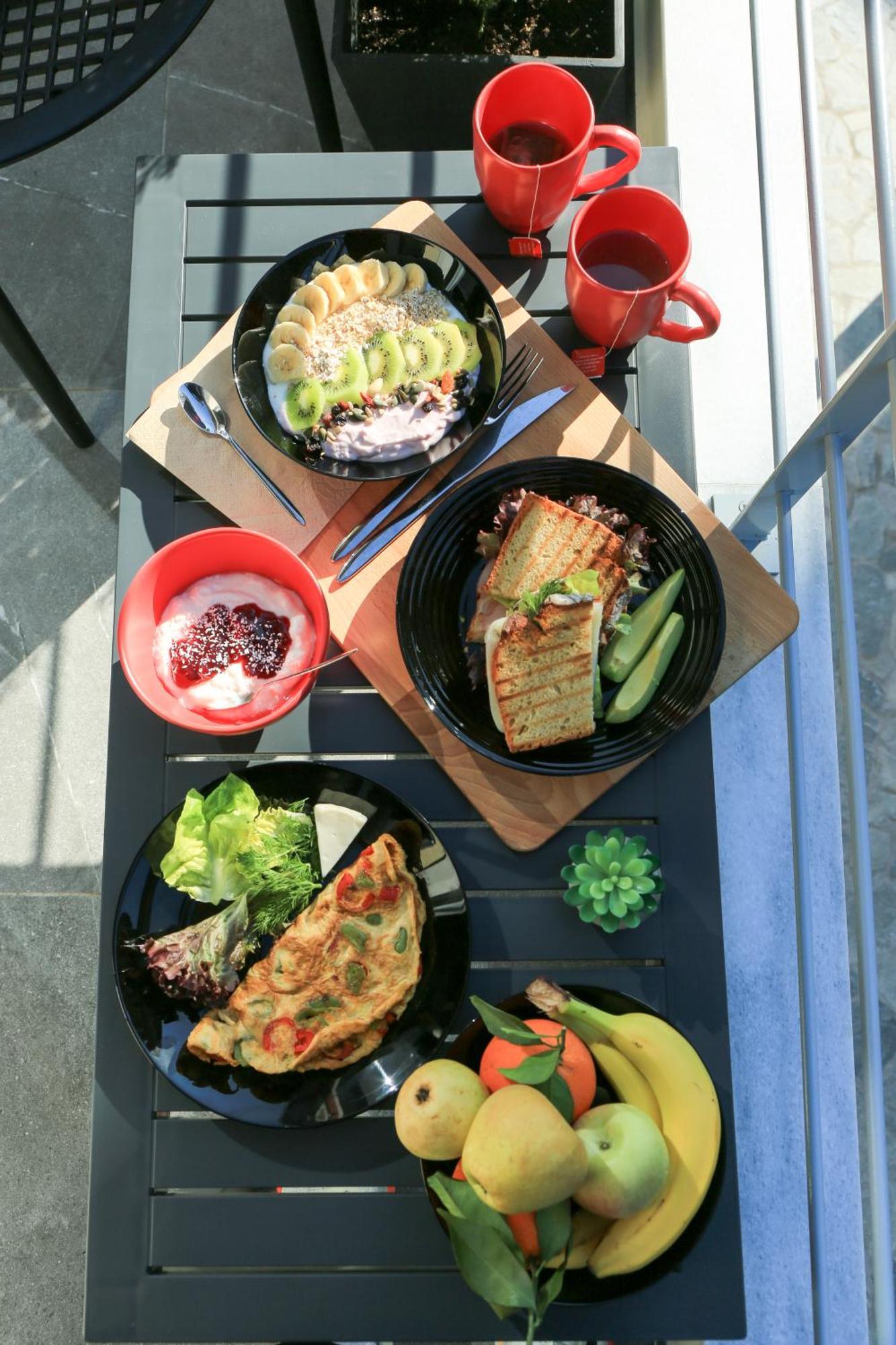 Beyond The Castle Apartment เทสซาโลนิกิ ภายนอก รูปภาพ