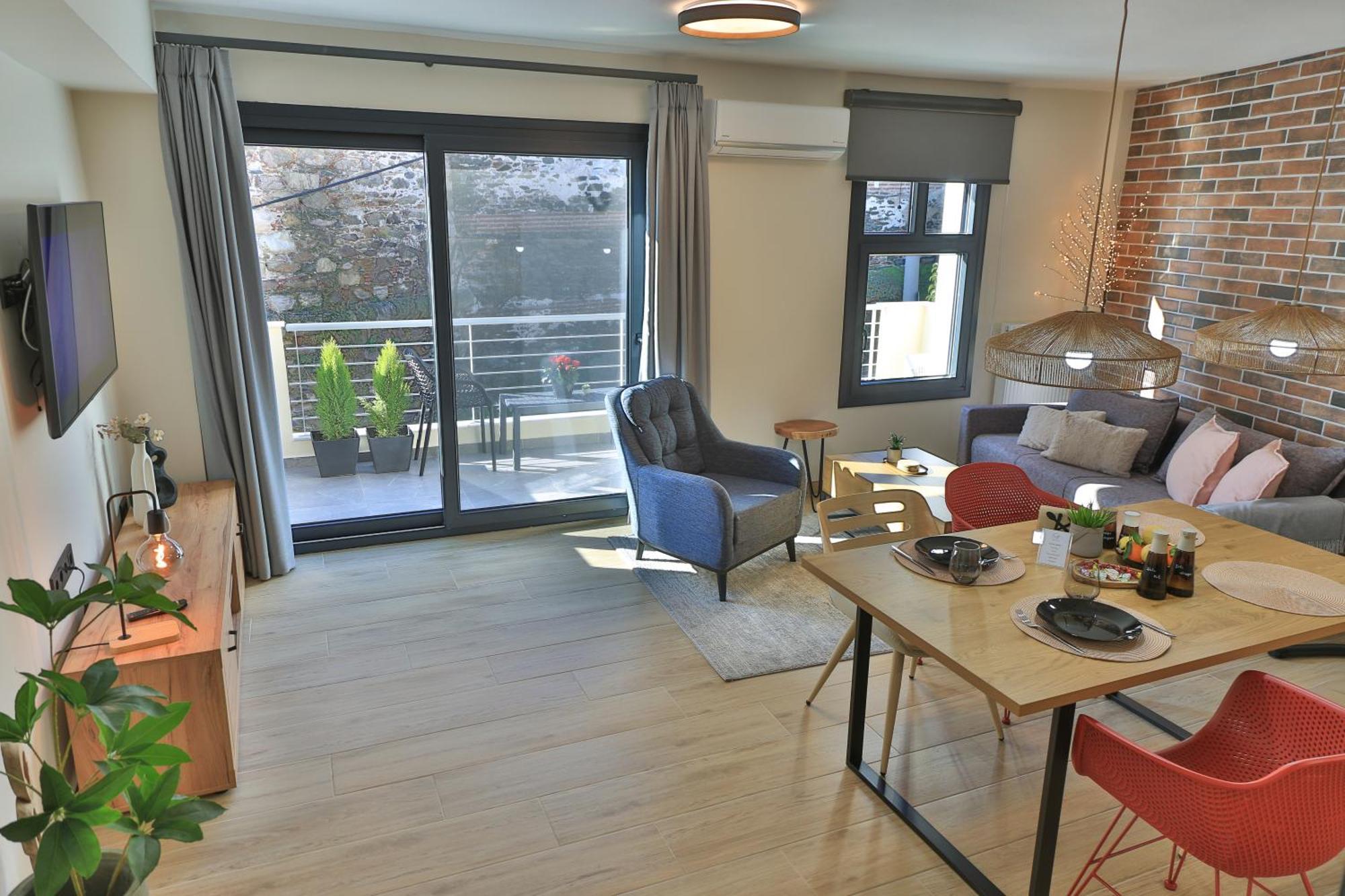 Beyond The Castle Apartment เทสซาโลนิกิ ภายนอก รูปภาพ